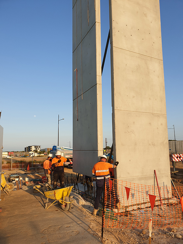 Workers in precast construction are exposed to considerable levels of noise and vibration, which could potentially result in hearing loss and ergonomic issues.