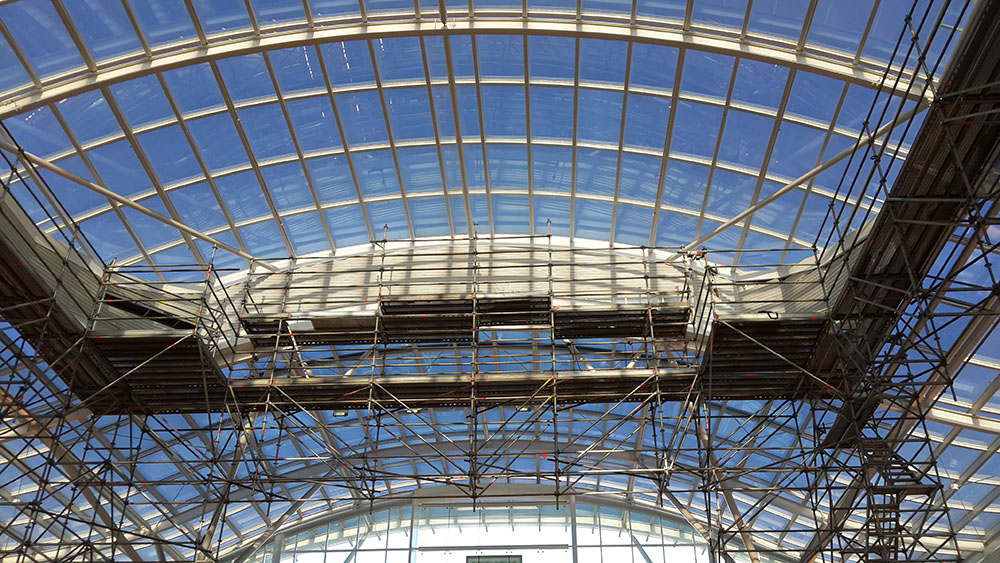 You need a Licence to perform high risk work for Scaffolding Work • Basic (SB) – Includes modular or prefabricated scaffolds up to 4 metres. • Intermediate (SI) – Includes cantilevered and spur scaffolds. • Advanced (SA) – Includes hung scaffolds and suspended scaffolds. You need a Licence to perform high risk work for Scaffolding Work • Basic (SB) – Includes modular or prefabricated scaffolds up to 4 metres. • Intermediate (SI) – Includes cantilevered and spur scaffolds. • Advanced (SA) – Includes hung scaffolds and suspended scaffolds.