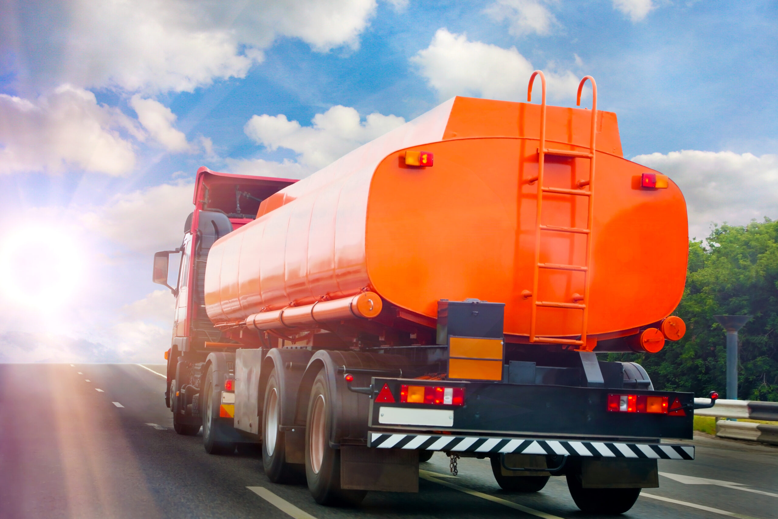 Transporting bulk liquids safely demands proper containment, secure packaging, and adherence to transportation regulations.